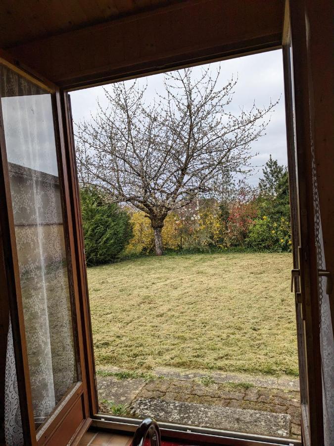 Au Petit Chalet D'Illiers Combray - Salle D'Eau Uniquement Dış mekan fotoğraf